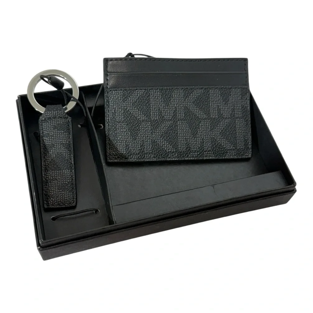 Michael Kors Black Logo Card Case & Keychain Set – NWT - Unisex Wallet